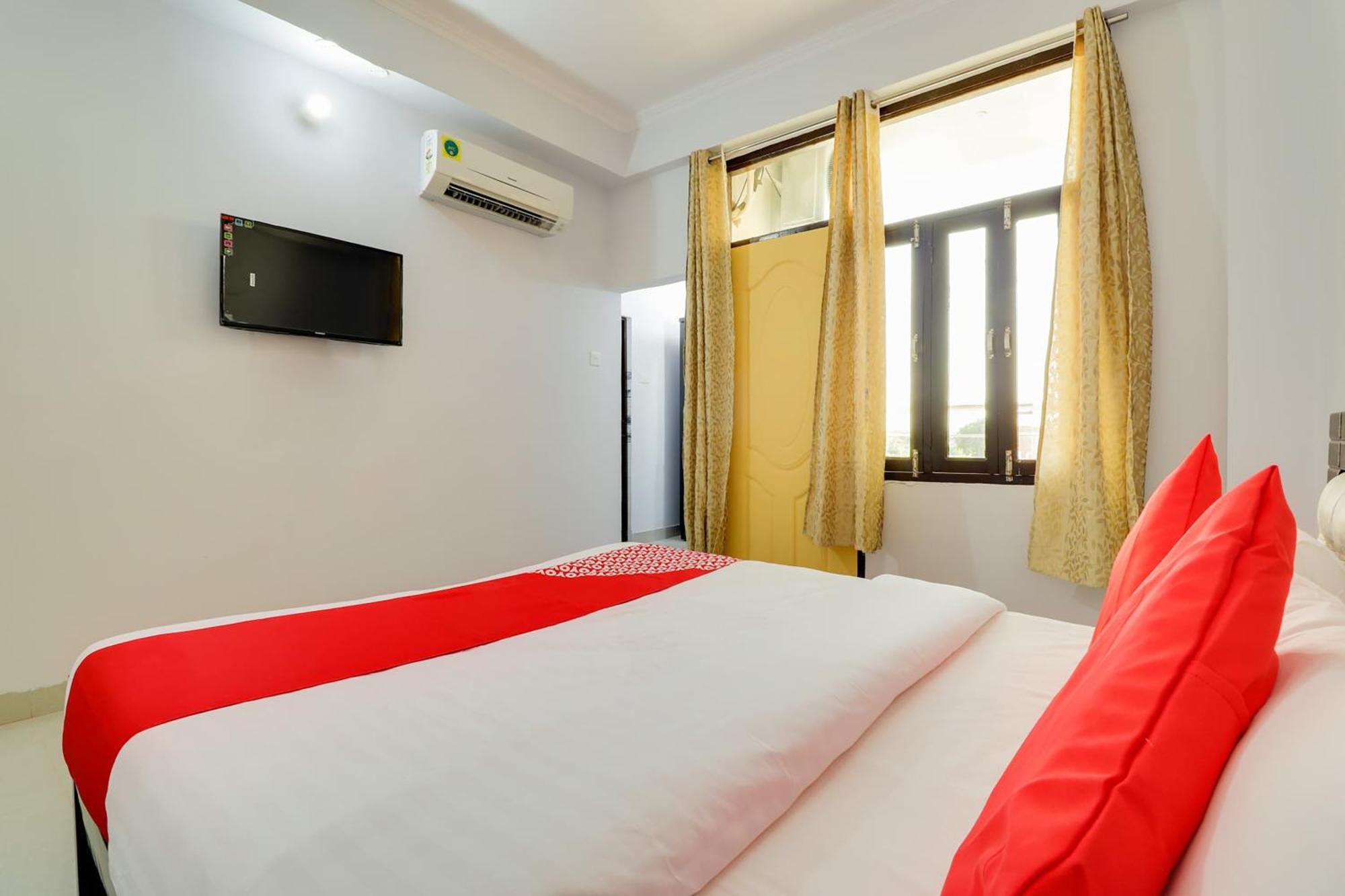 Hotel O Vgs Chinhat Exterior photo